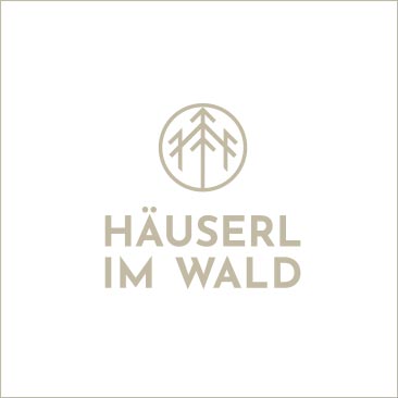 Häuserl im Wald